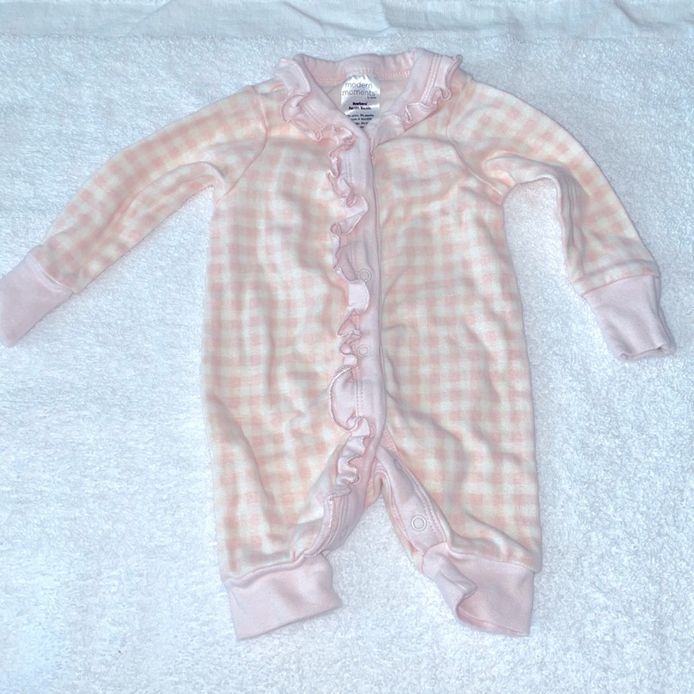 Ruffled onesie